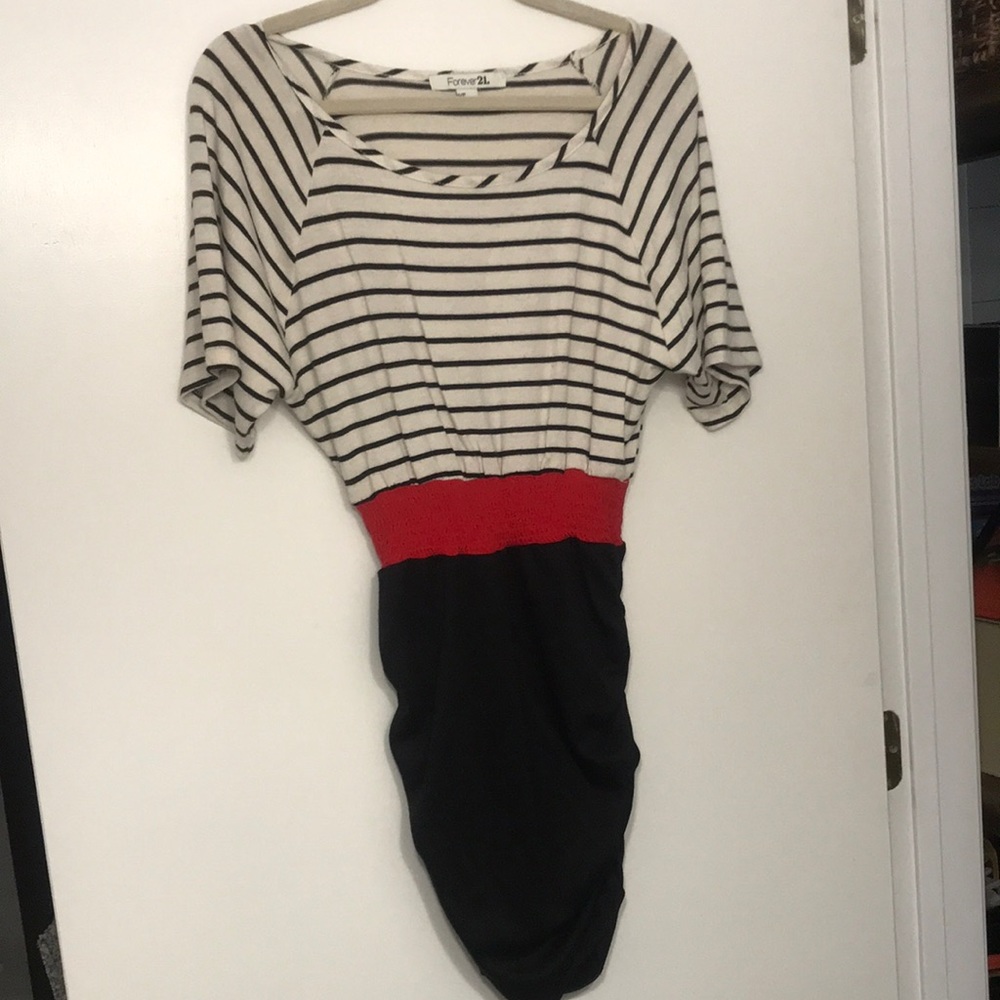Red and black dress - women’s - juniors